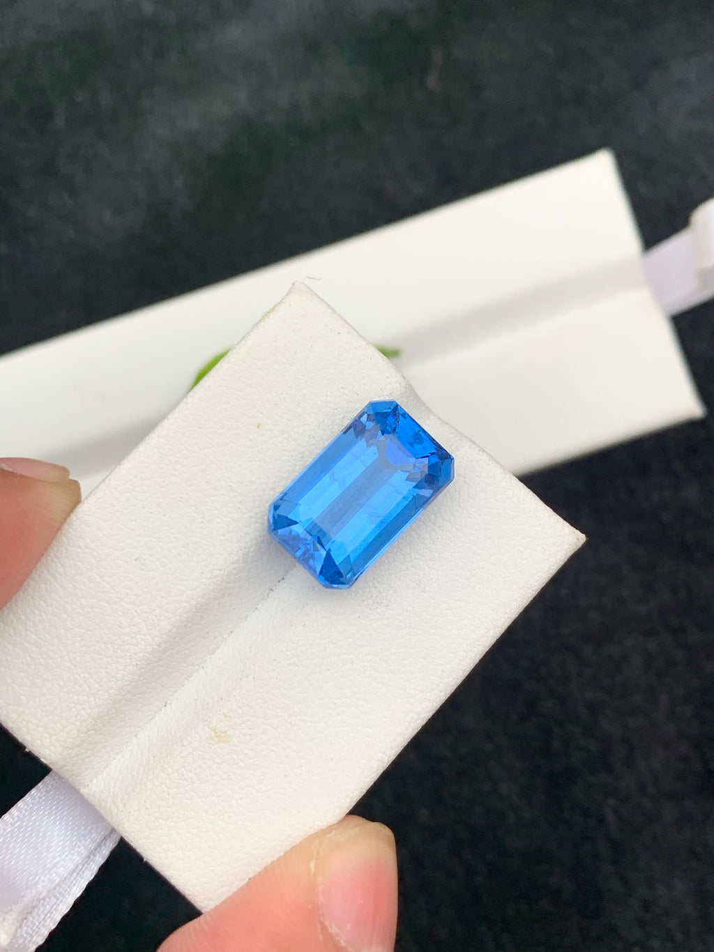 Santa Maria Aquamarine Beryl Gemstone: Emerald Cut Crystal Blue (14x08x07 MM)