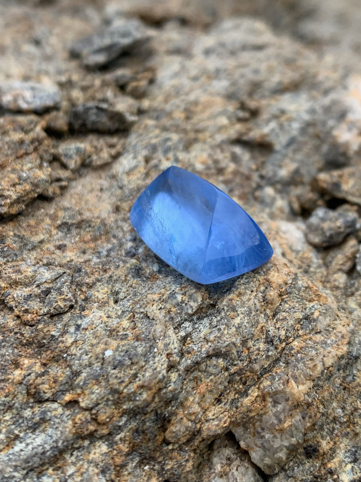 Mariner Blue Aquamarine Sugarloaf Cabochon: 18.70 CT Gemstone