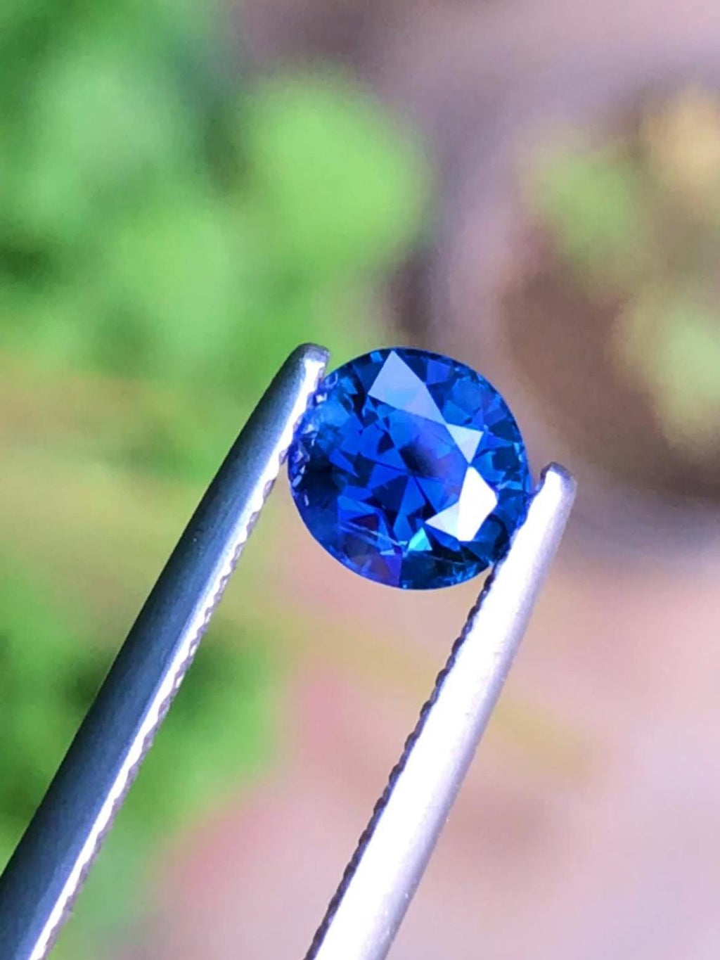Royal Blue Sapphire 1.12ct Round Cut • Sri Lanka • No Heat