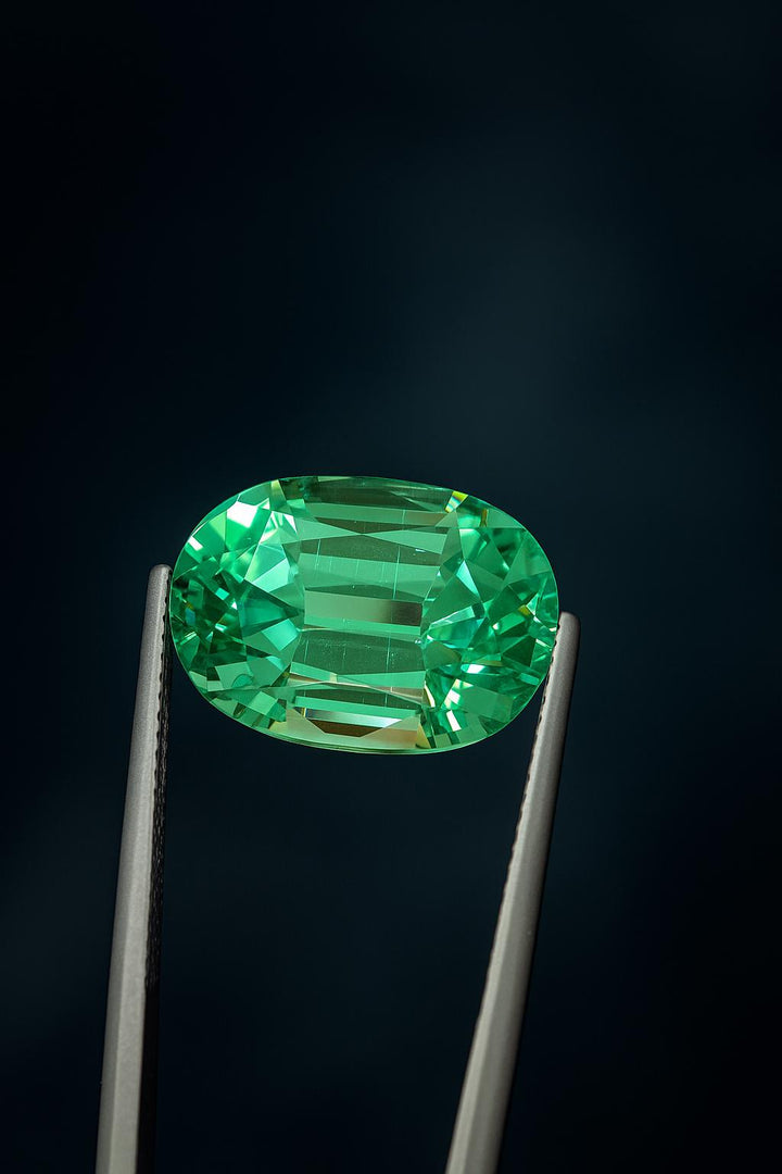 Green Hiddenite 16.85ct oval Cut | Vivid Green Spodumene from Afghanistan.