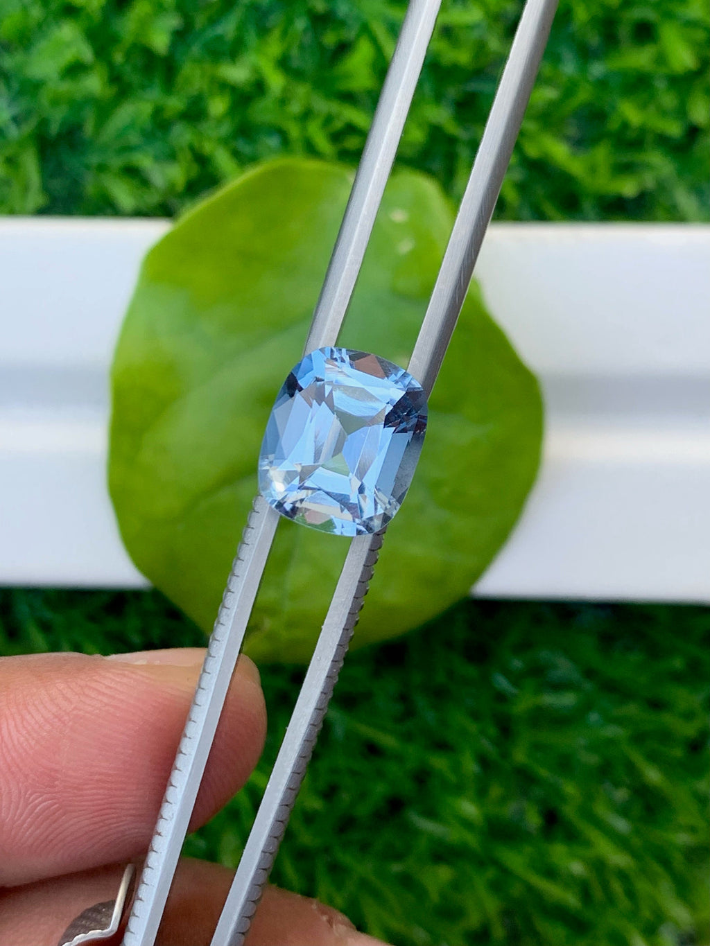 Santa Maria Aquamarine Gemstone: 3.85 CT Deep Blue Cushion Cut