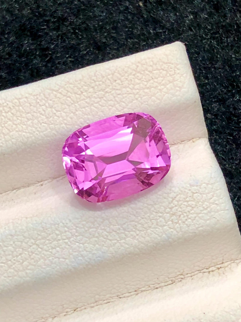 Pink Kunzite 4.80ct Cushion Cut Gemstone from Afghanistan – Elegant Sparkling Pink Gem
