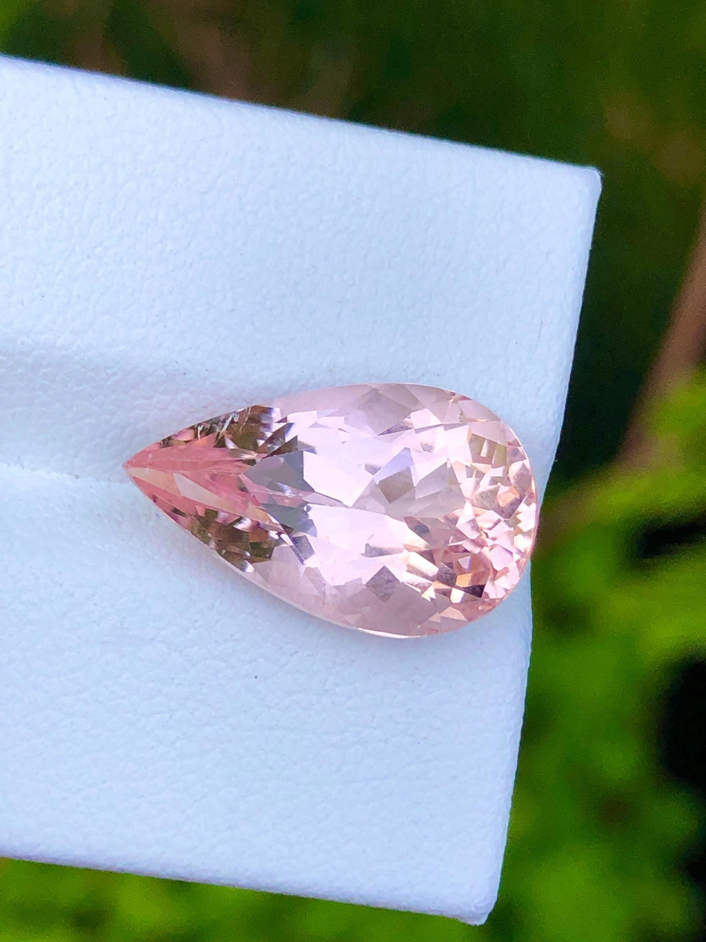 Pink Morganite 7.35 ct Pear Cut – From Pakistan
