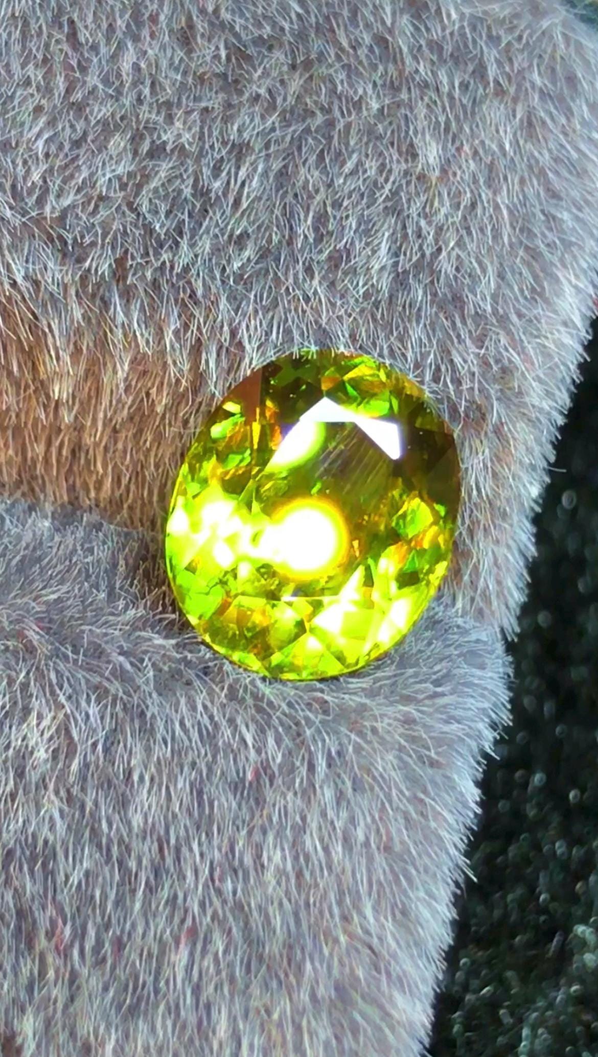Chrome Sphene 2.10ct Oval Cut | Skardu Pakistan