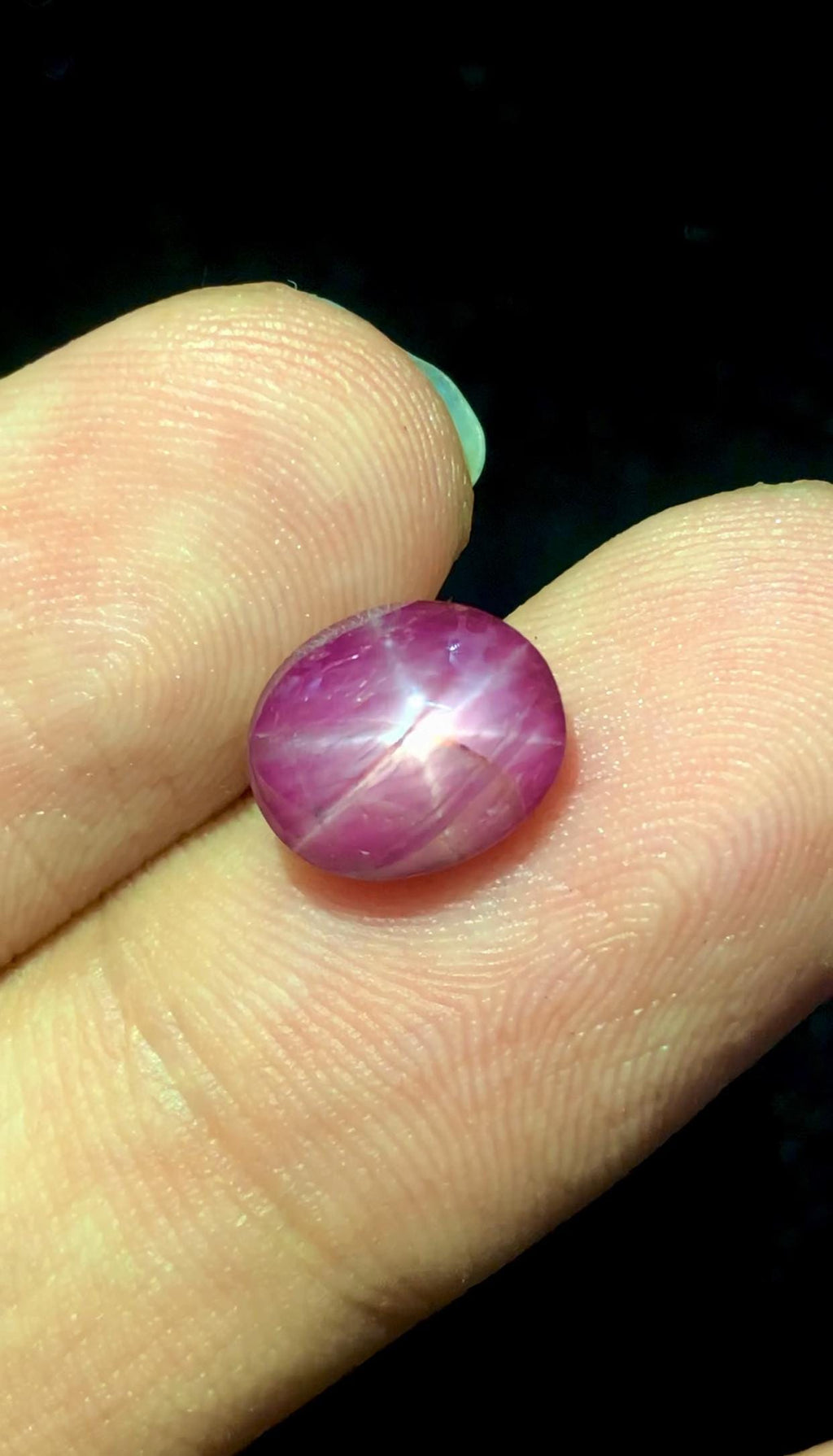 Purplish Pink Star Sapphire 3.40ct Oval Cabochon – Radiant Six-Ray Asterism Gem
