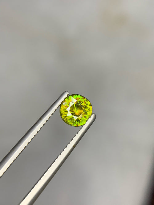 1.05 Carat Natural Chrome Sphene Gemstone: Nugget Green Sparkle