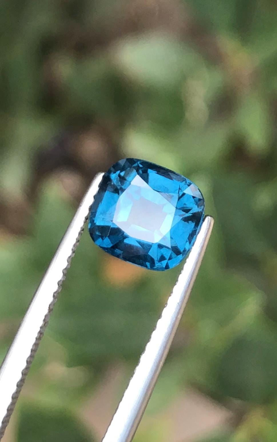 Cobalt Blue Spinel Gemstone: 2.05 CT Flawless Cushion Cut