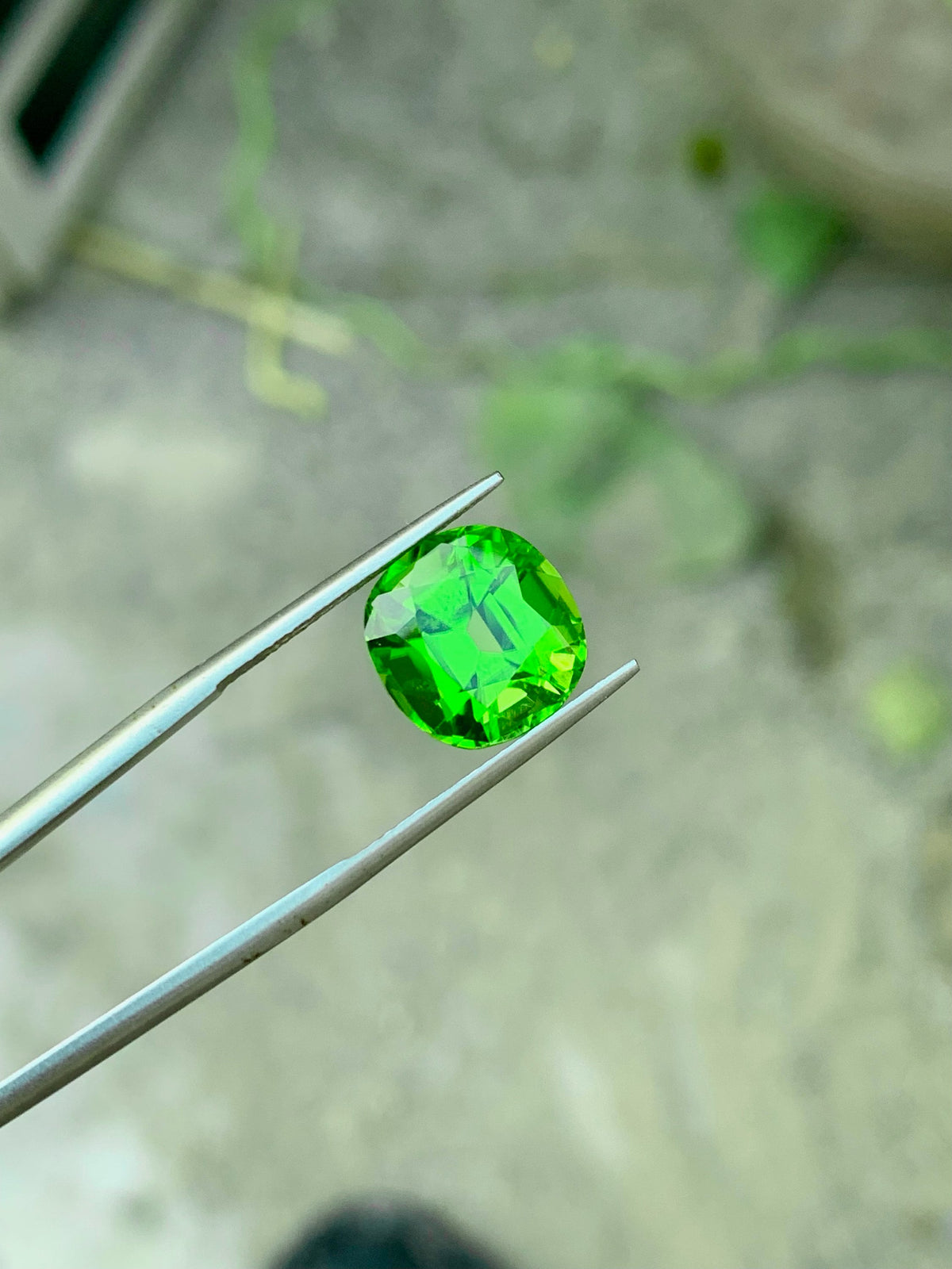 Olive Green Peridot Gemstone: 6.35 CT Natural Cushion Cut