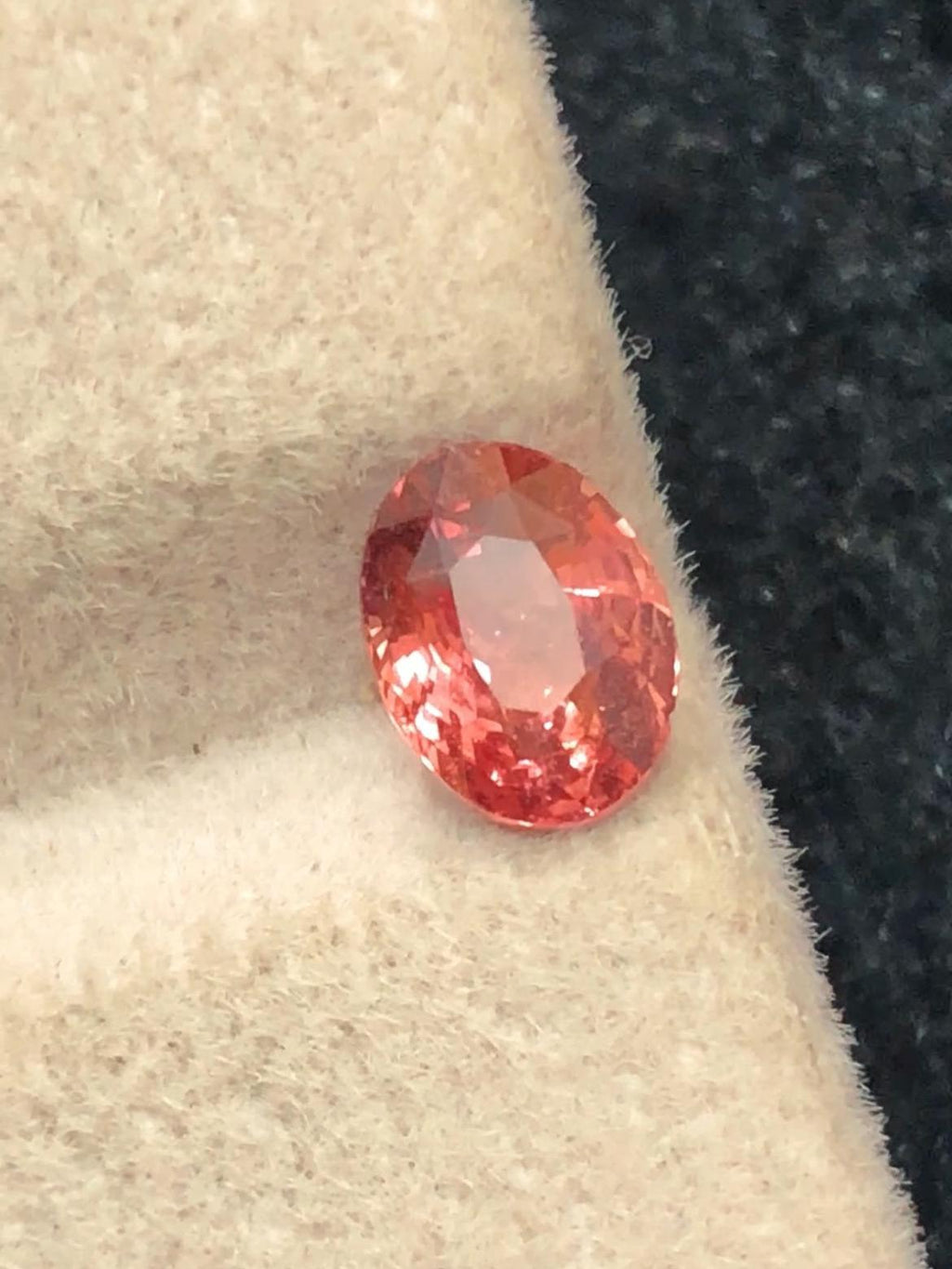 Padparadscha Sapphire 1.03ct Oval Cut – Sunset Peach-Pink Glow (GRS Certified)