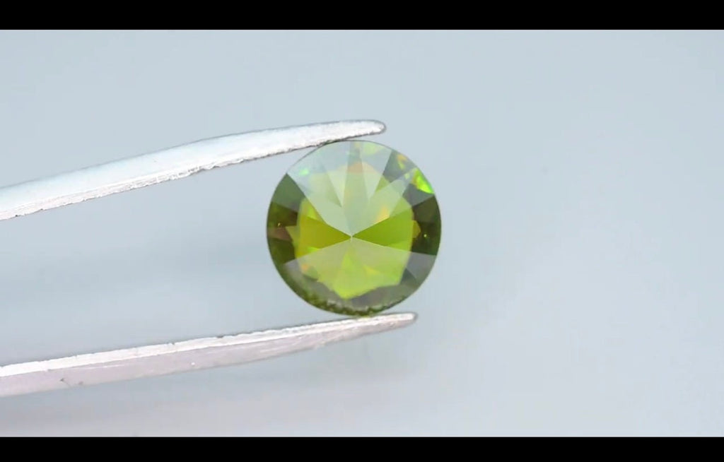 5 Carat Natural Chrome Sphene Gemstone: Nugget Green Titanite