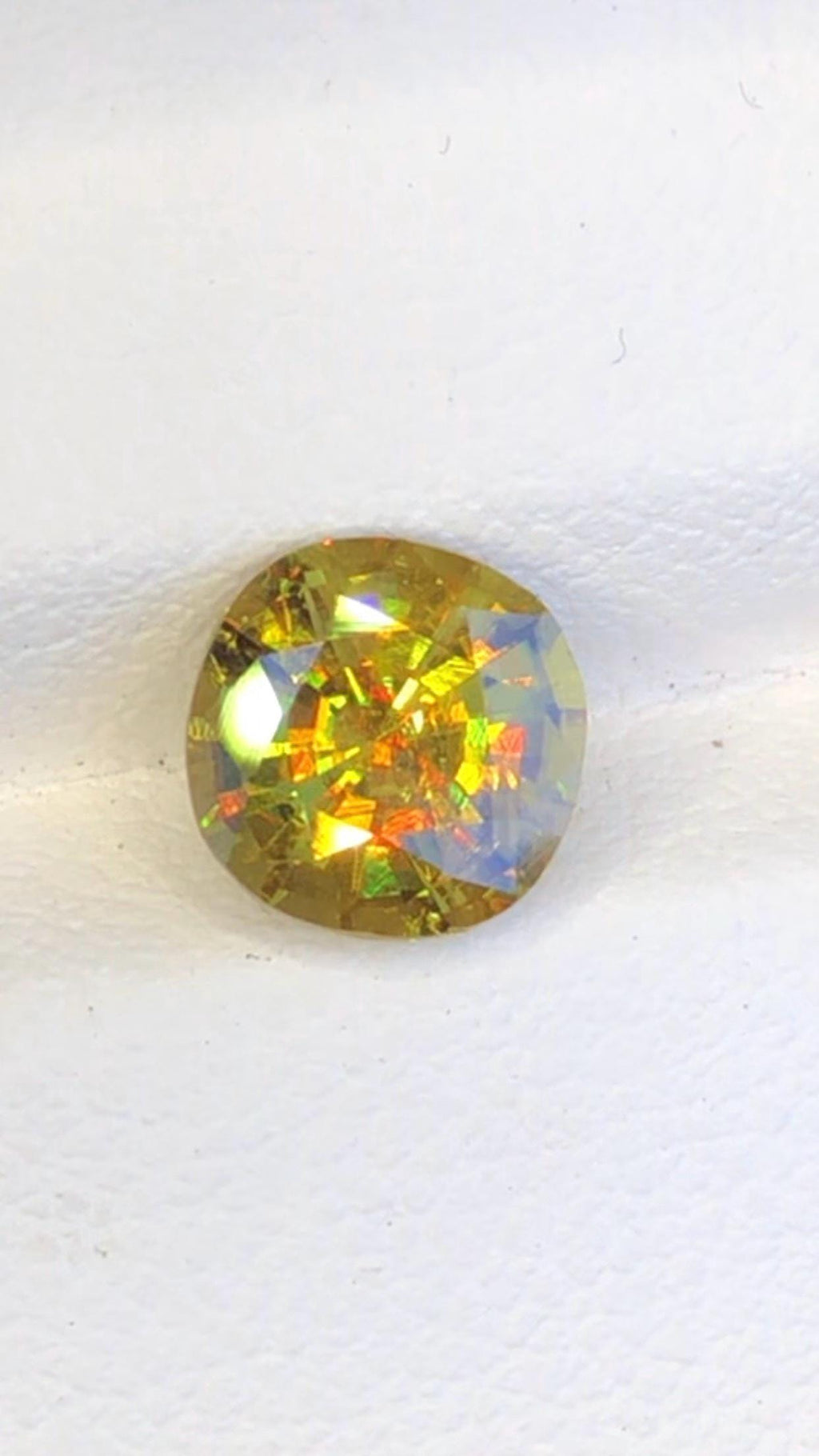 Natural Fire Sphene Gemstone: Round Faceted Titanite, 1.95 CT