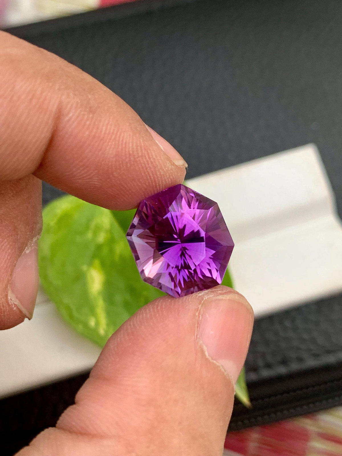 Deep Purple Amethyst Gemstone: 11.55 CT Fancy Flower Cut