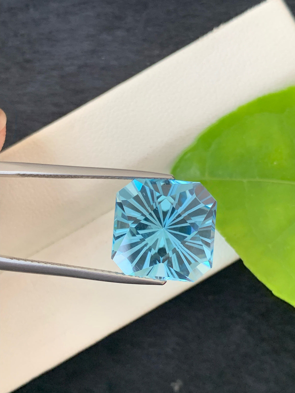 12 CT Electric Blue Topaz Gemstone: Asscher Cut Swiss Topaz