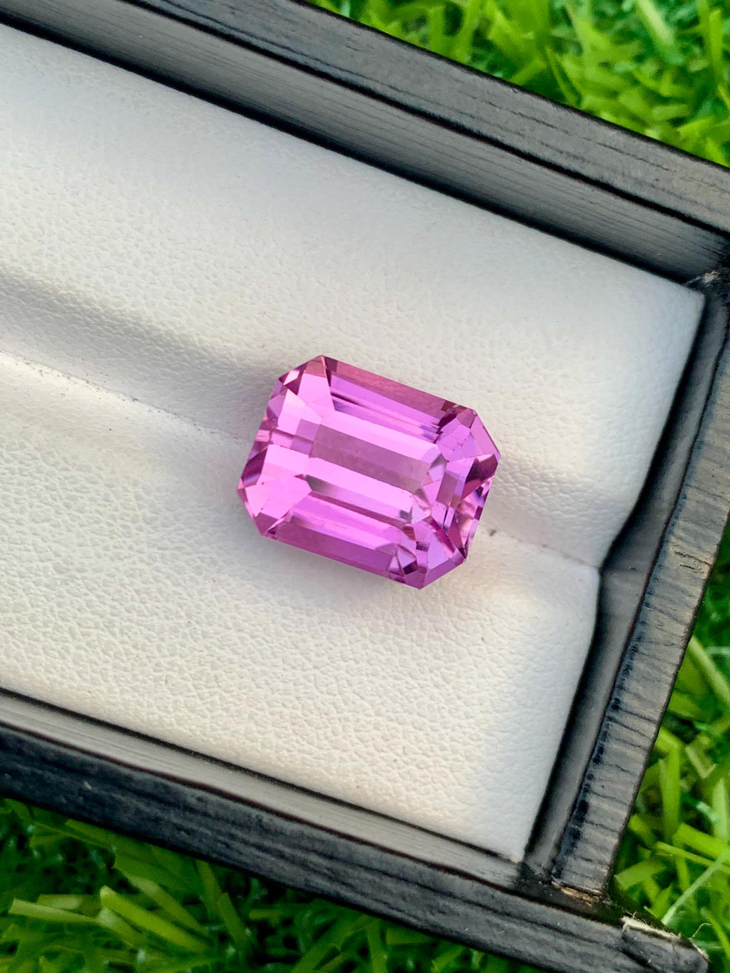 Magenta Pink Kunzite Gemstone: 13.50 CT Octagon Cut, October Birthstone