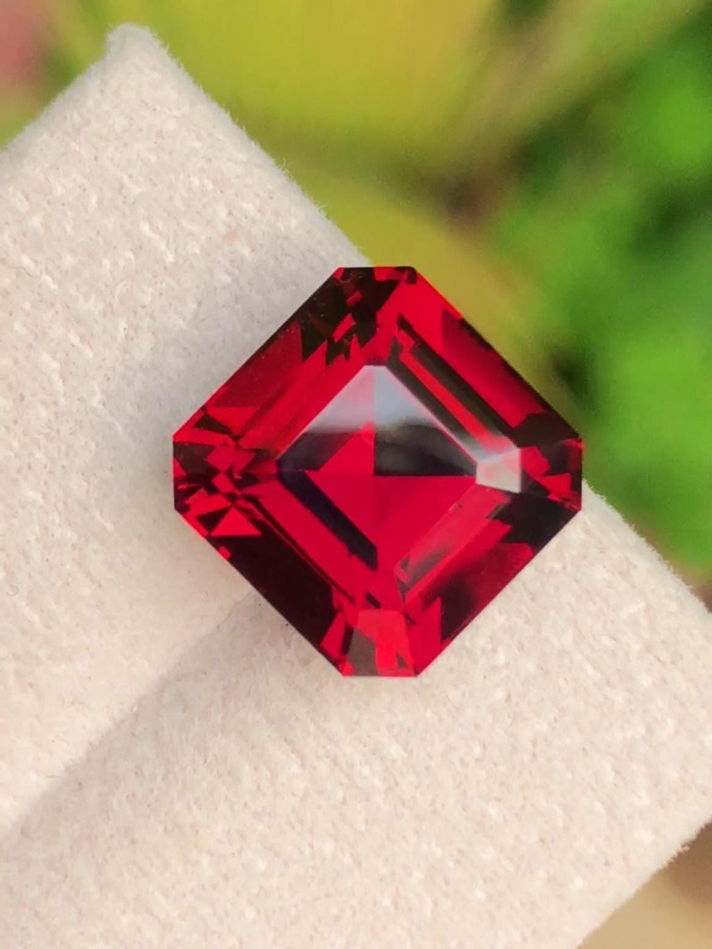 Rhodolite Purple Garnet 10.63ct Asscher Octagonal Cut – Tanzania Certified