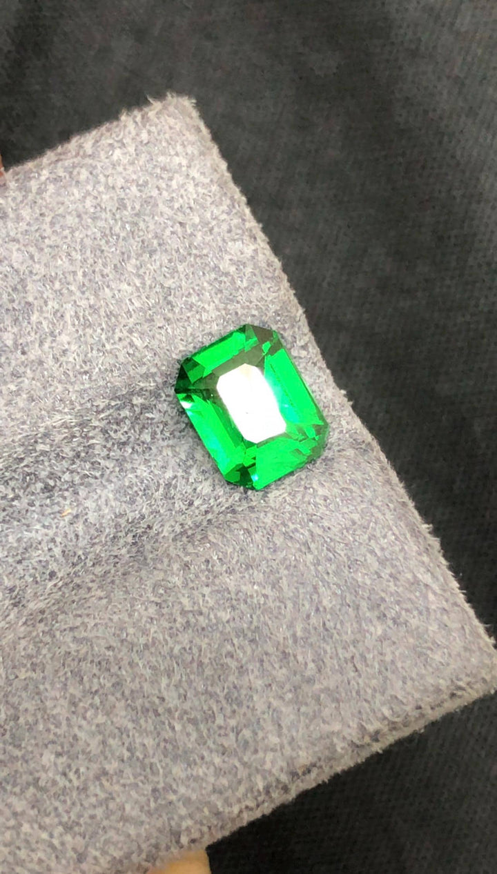 Tsavorite Garnet 1.1ct Emerald Cut Green Gemstone Tanzania Clean Bright Stone