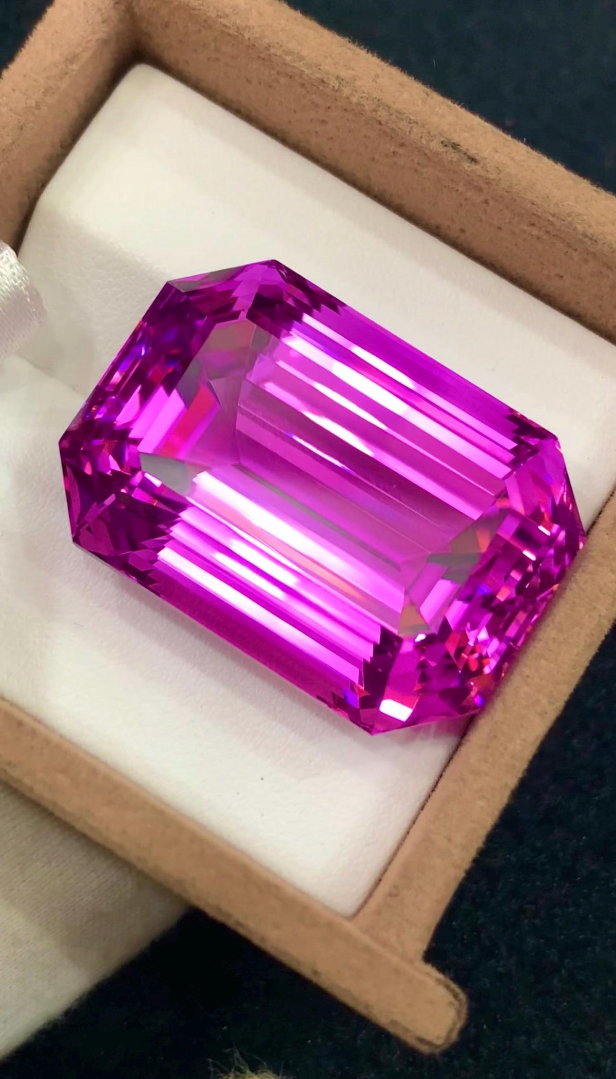 Vivid Pink Kunzite Gemstone 156.50 Carat Emerald Cut, Afghanistan