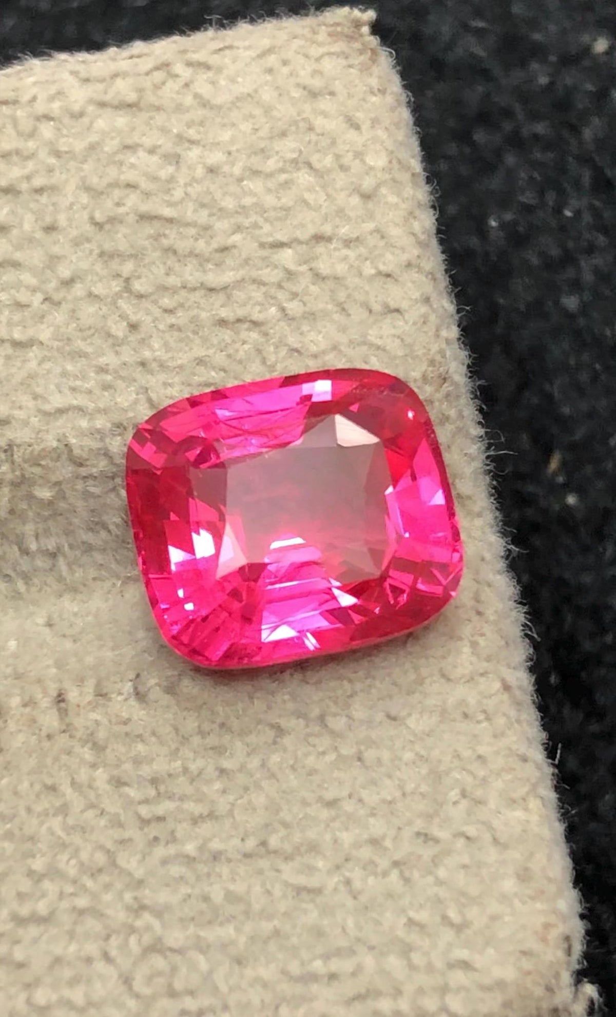 GRS certified Mahenge Spinel 2.58 carat Cushion Cut – Vivid Pink Sparkle
