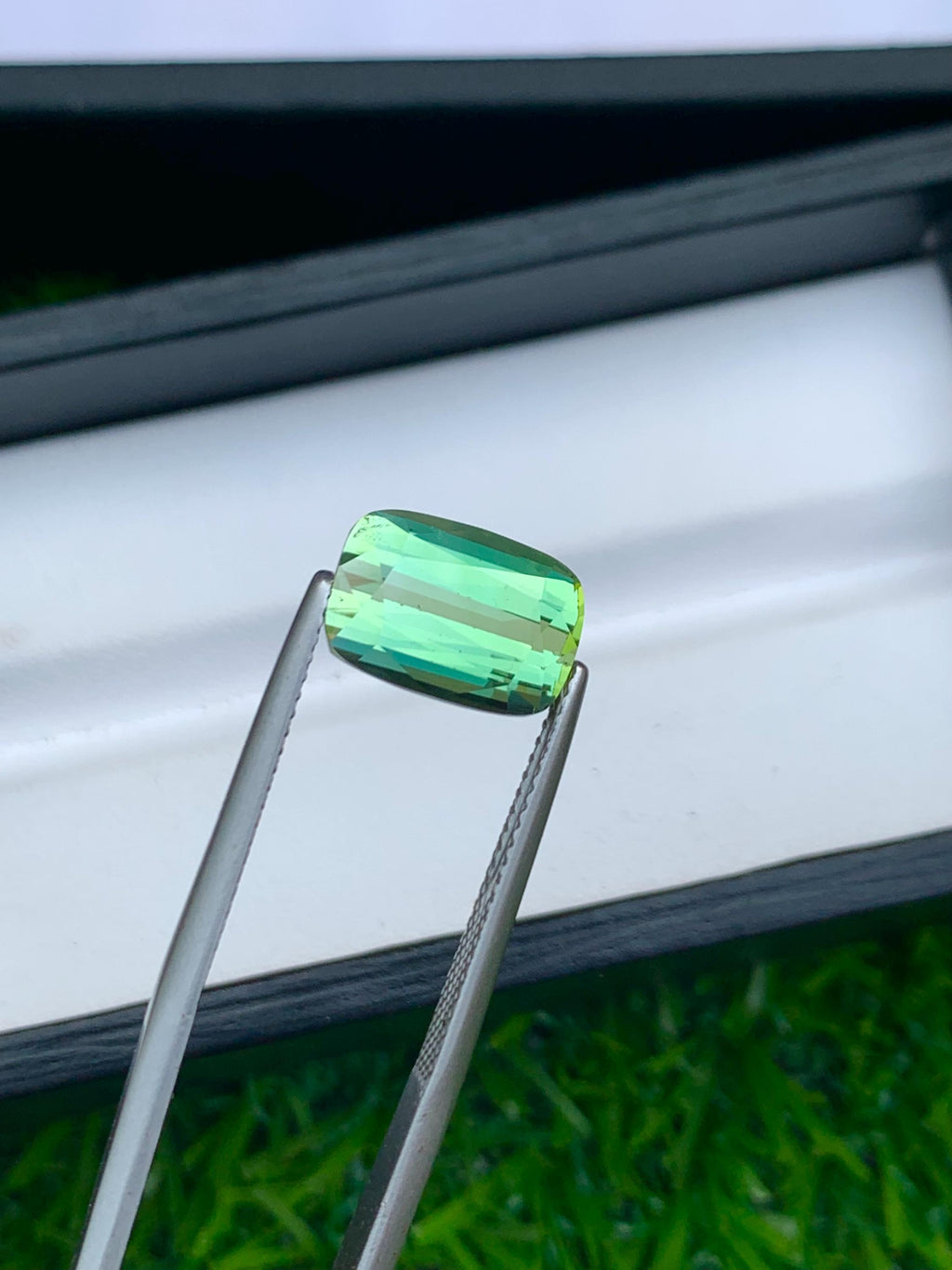 Lime Green Tourmaline Gemstone: 4.95 CT Faceted Cushion Cut