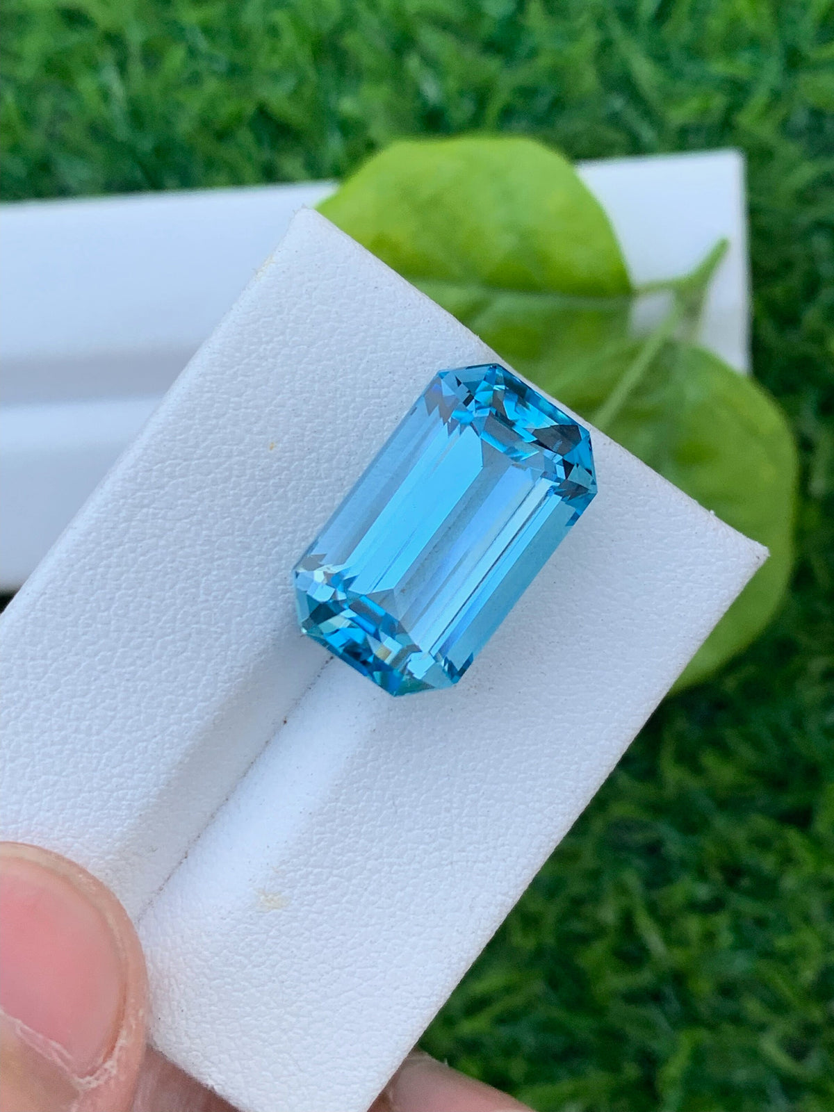Emerald Cut Swiss Blue Topaz Gemstone: December Birthstone, 17.10 CT
