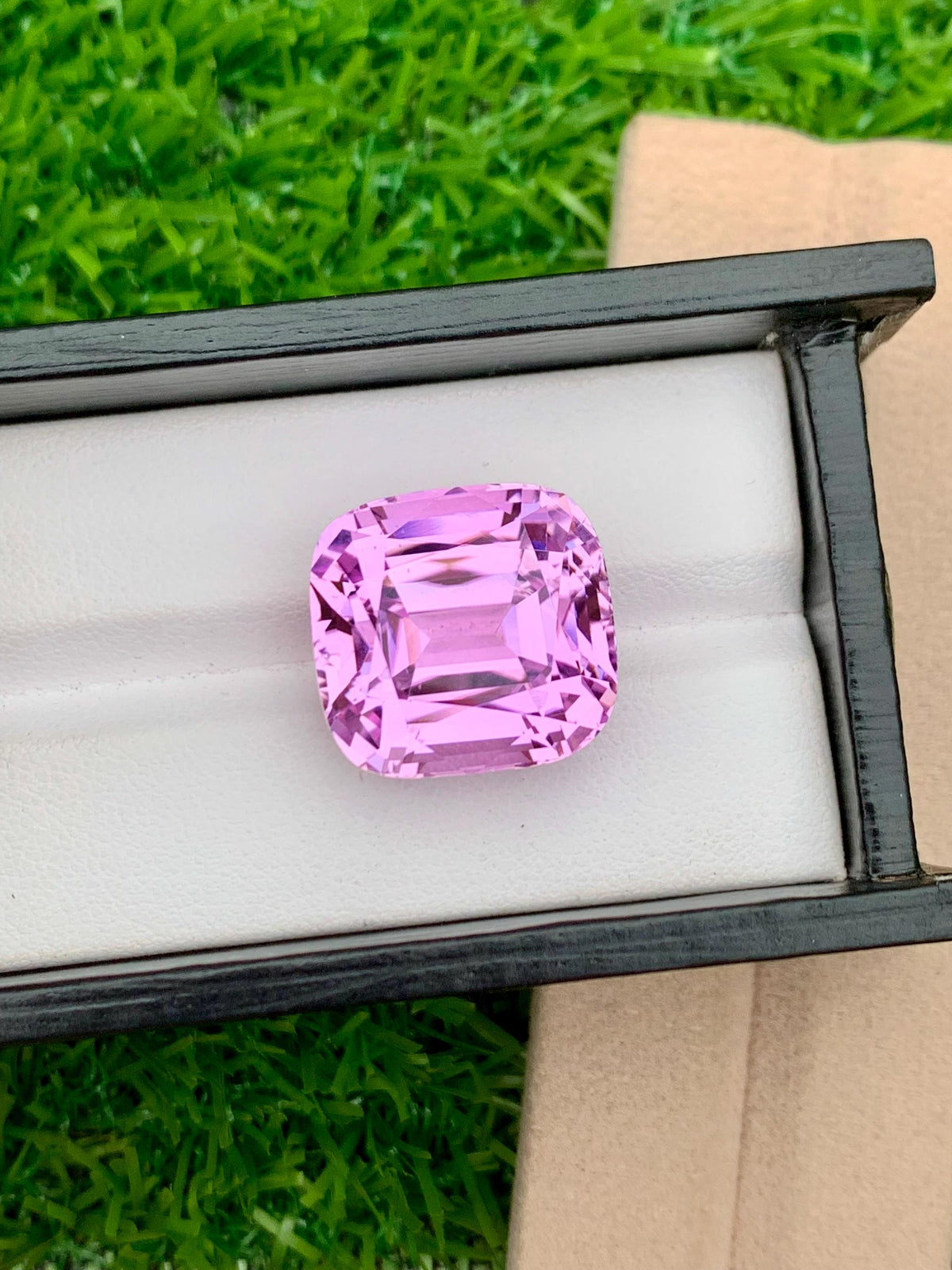 Lilac Pink Kunzite Gemstone: 40.35 CT Cushion Cut, Afghanistan Origin