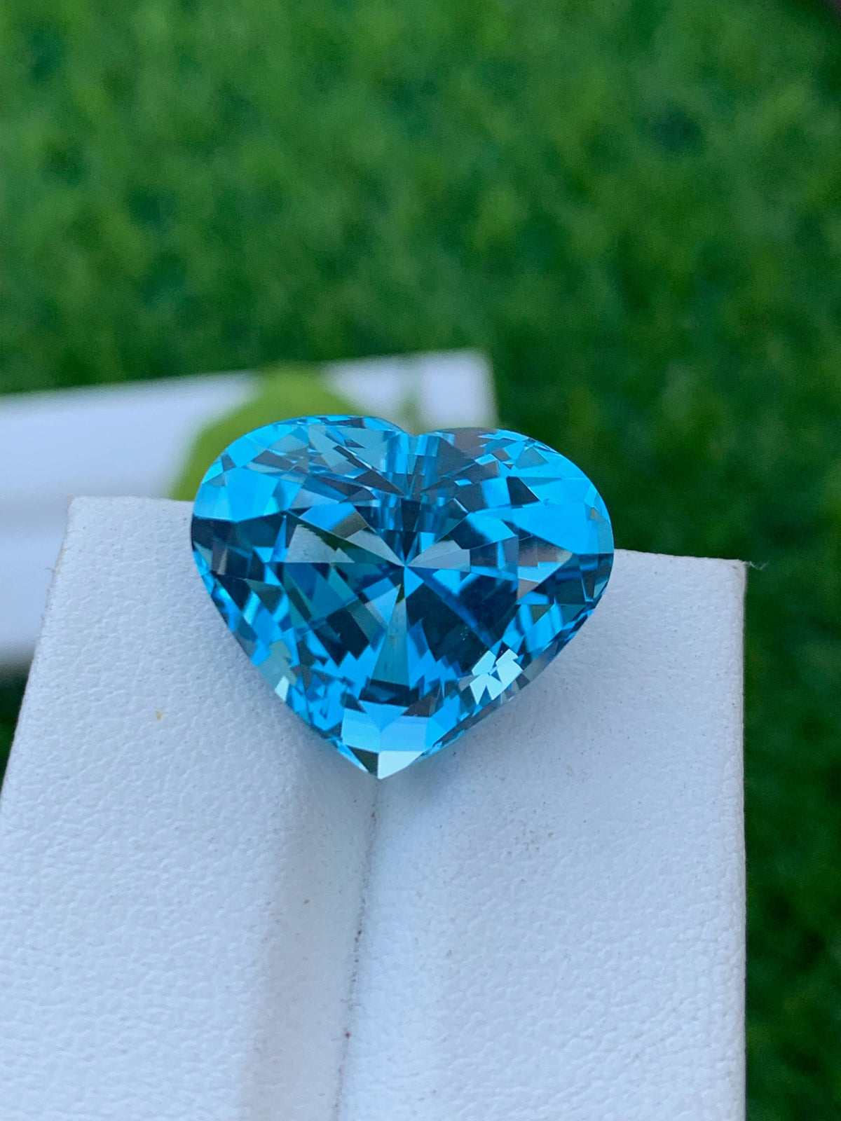 Heart Swiss Blue Topaz Gemstone: Faceted Loose Stone, 21.85 CT