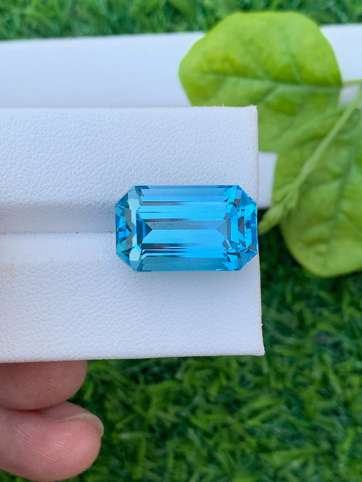 Emerald Cut Swiss Blue Topaz Gemstone: December Birthstone, 17.10 CT