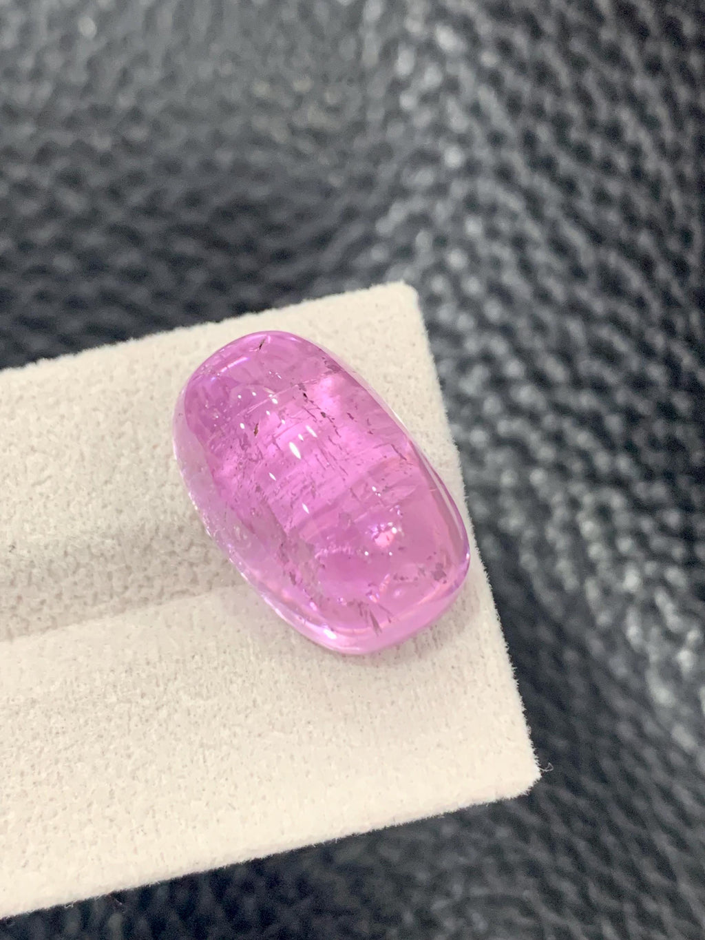 Pink Kunzite 26.30ct Cabochon – Elegant Large Collector’s Stone
