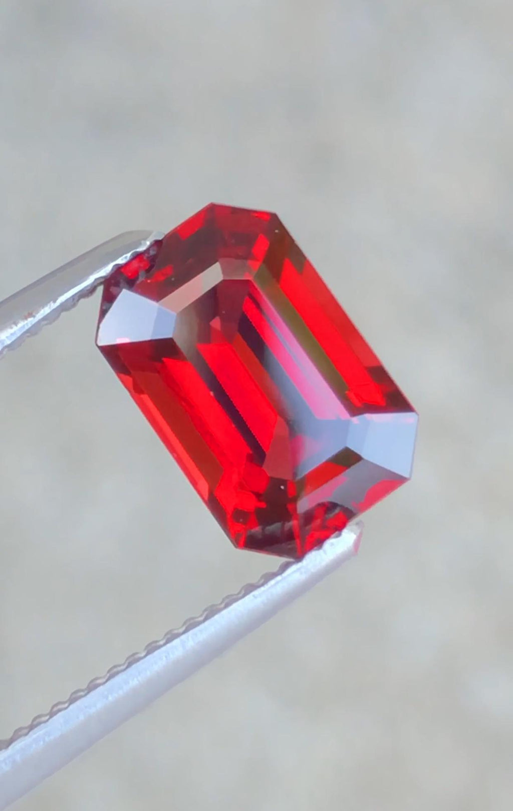 Premium 2.25 Cts Vivid Red Burma Spinel,NO HEAT Gem Quality Spinel