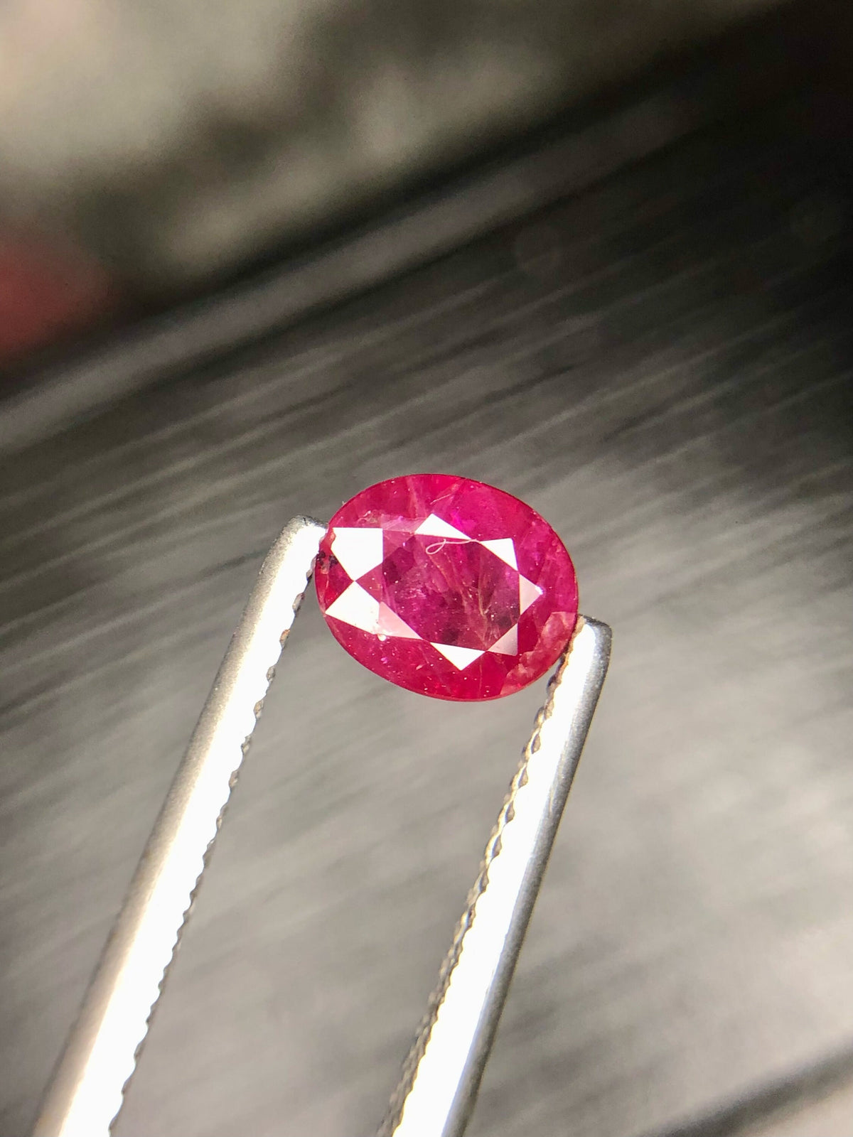 Vivid Red Afghanistan Ruby Gemstone, Oval Cut 0.95 CT