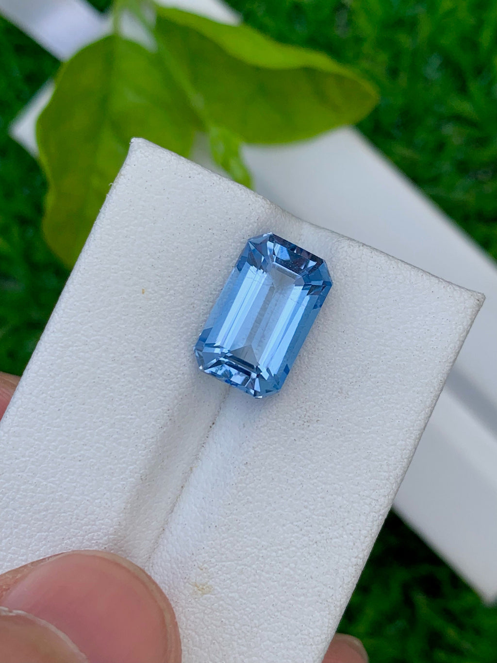 Santa Maria Aquamarine Gemstone: 4.80 CT Emerald Cut Ring Stone