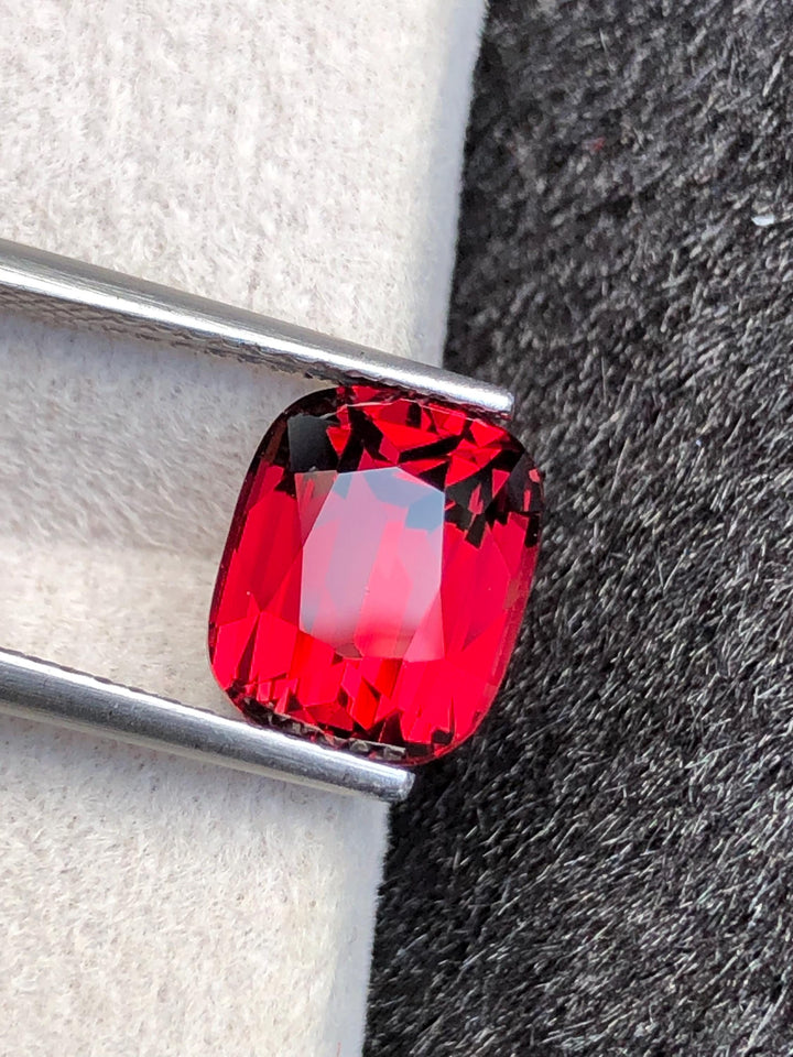 Rhodolite Garnet 3.81ct Cushion Cut – Tanzanian Gemstone