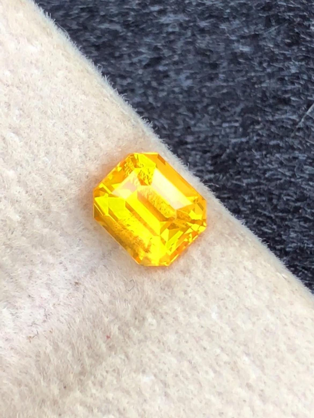 Yellow Sapphire 1.10 ct Emerald Cut – Vibrant Gem from Sri Lanka