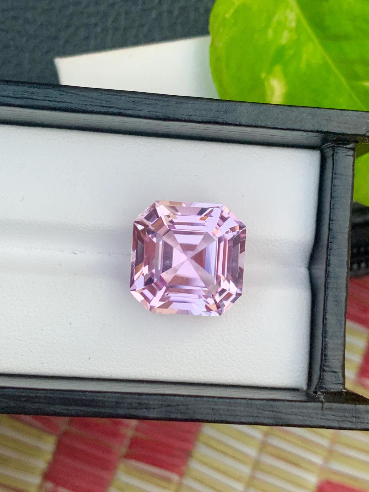 Natural Pink Kunzite Gemstone: 21.40 CT Flawless Ascher Cut