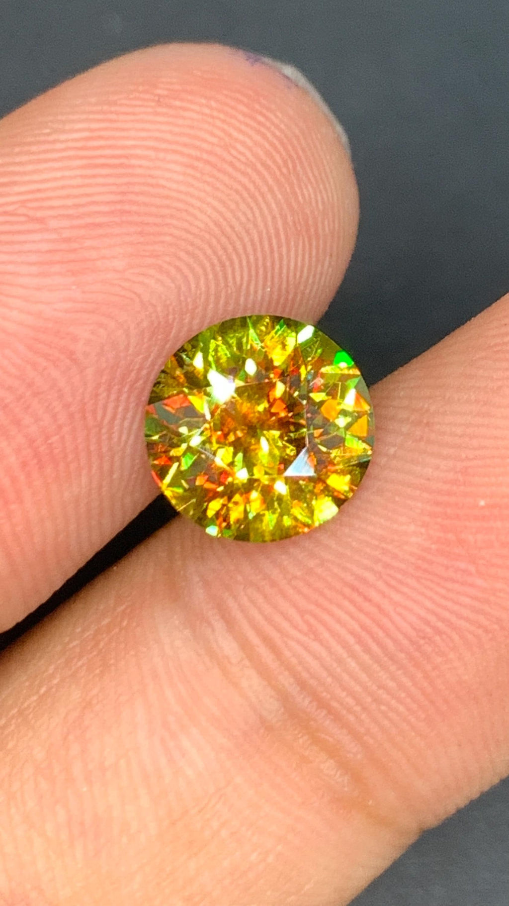2.80 ct Chrome Sphene Gemstone: Natural Nugget Green Titanite