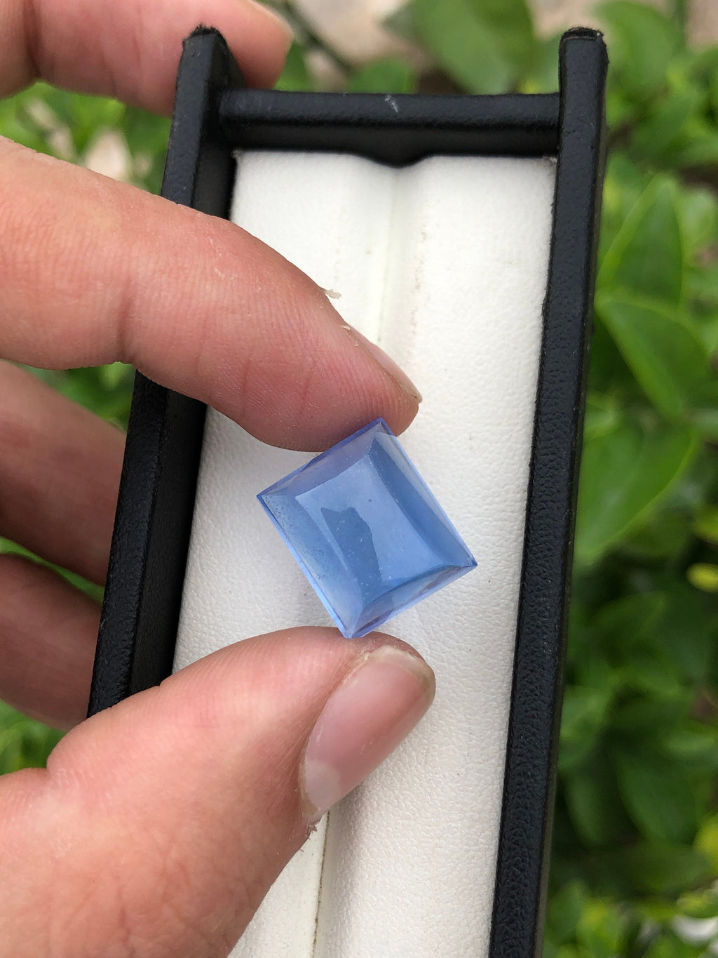 Santa Maria Aquamarine Sugarloaf Cabochon: Blue Gemstone, 16.0 CT