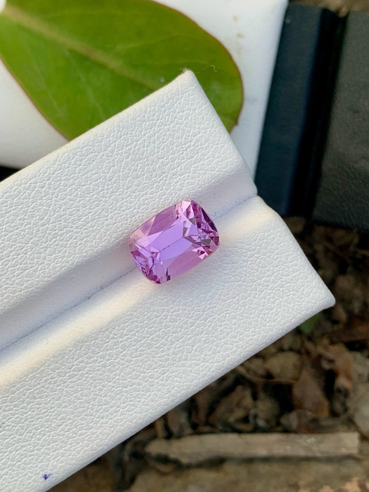 Lavender Pink Kunzite Gemstone: 5.10 CT Cushion Cut, Afghanistan