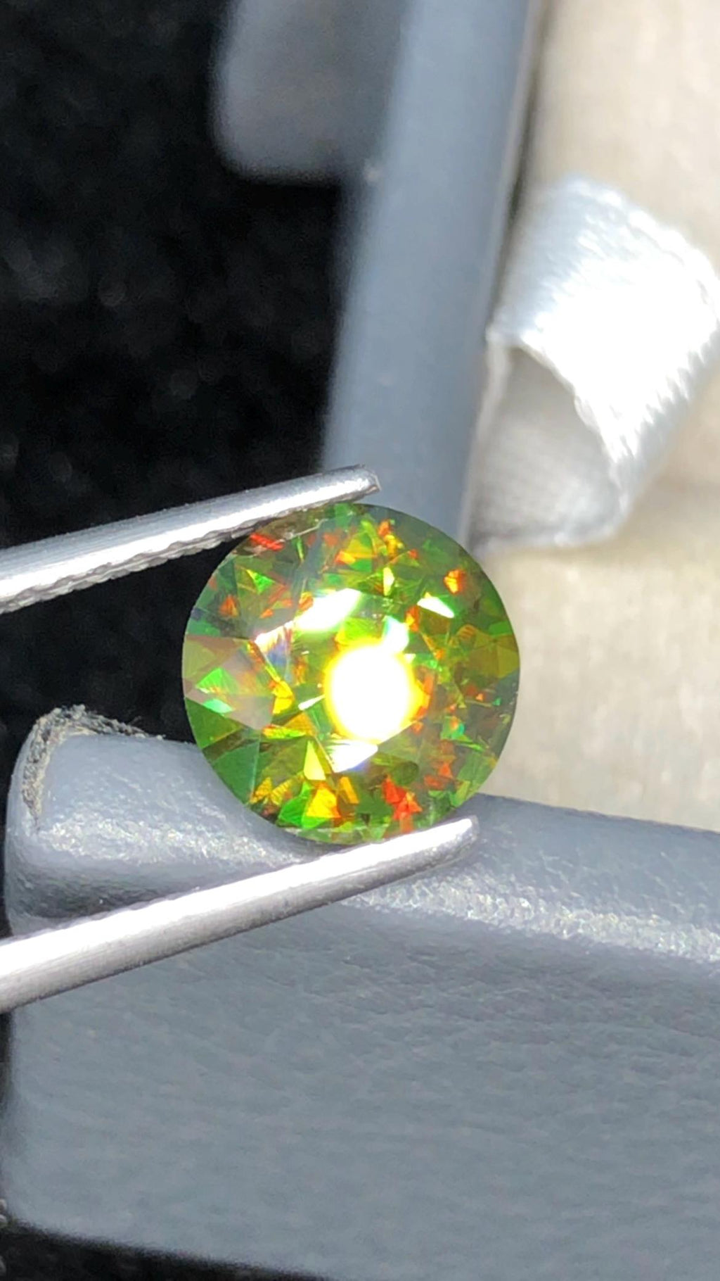 Chrome Sphene 1.90ct Round Cut From Madagascar