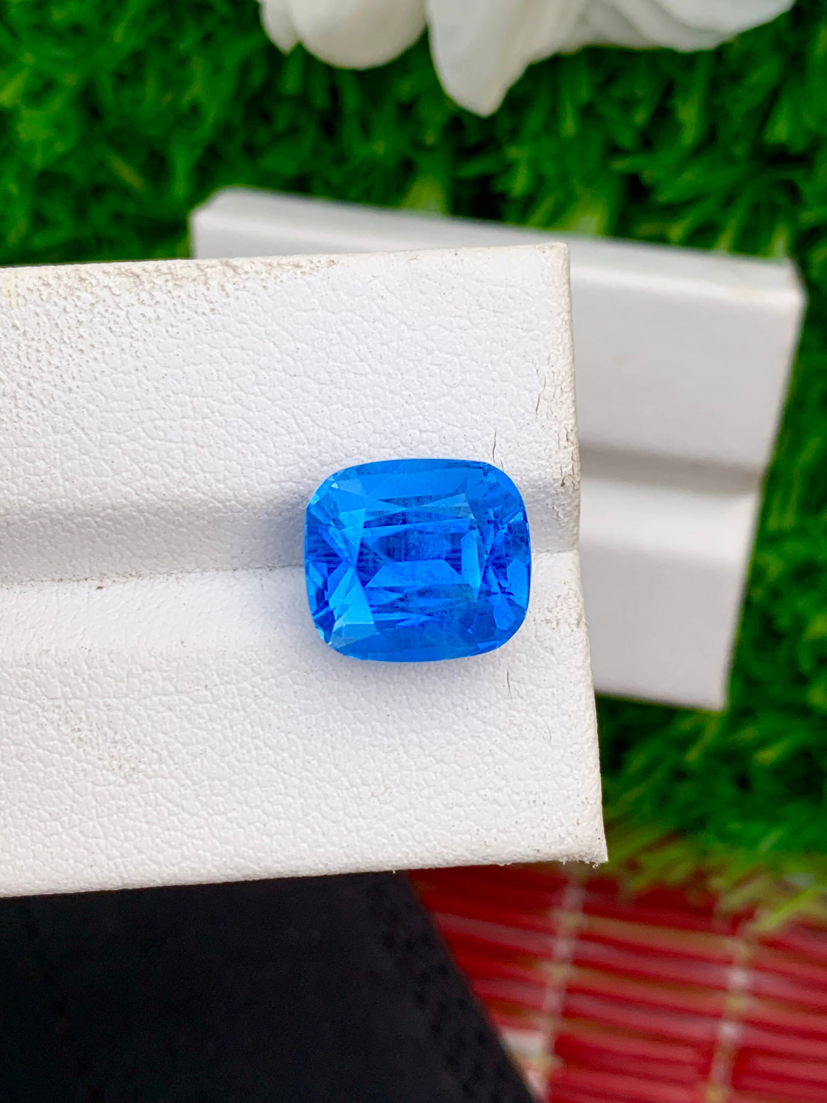 Santa Maria Aquamarine Gemstone: 6.55 ct Fancy Cut Loose Stone