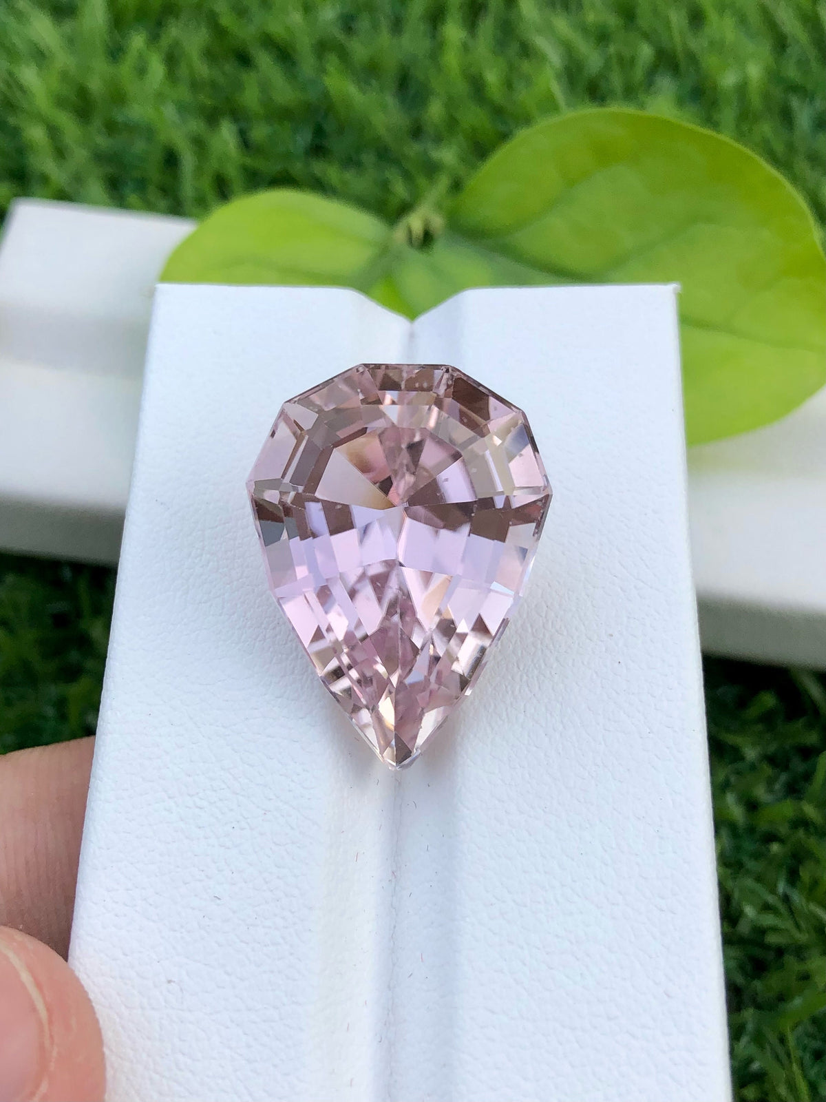 Reddish Pink Kunzite Gemstone: Pear Faceted Jewelry Stone, 32.20 CT