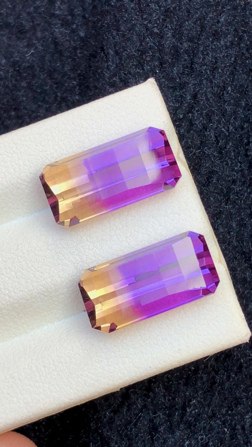 Ametrine 14.65 carat - pixel Cut Bi Color Pair - Brazil