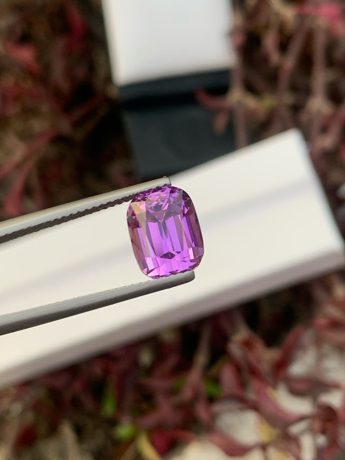 Pink Kunzite Gemstone: 4.95 CT Flawless Cushion Cut Stone