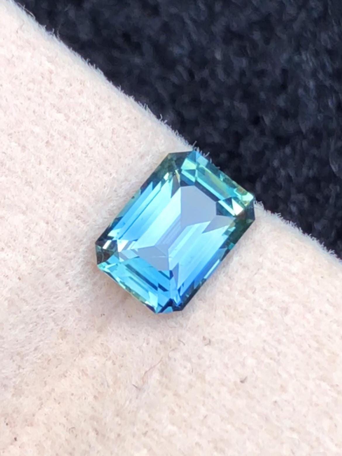 Teal Sapphire 1.05ct Emerald Cut – Madagascar Certified