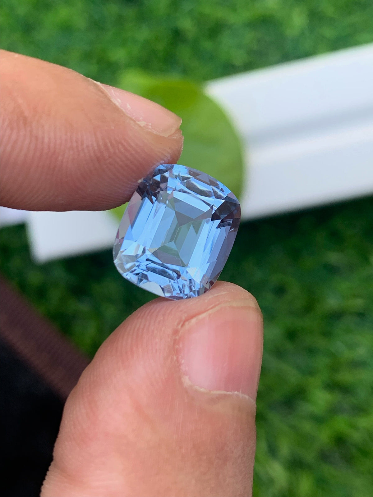 Santa Maria Aquamarine Gemstone: 6.50 ct Cushion Cut Beryl