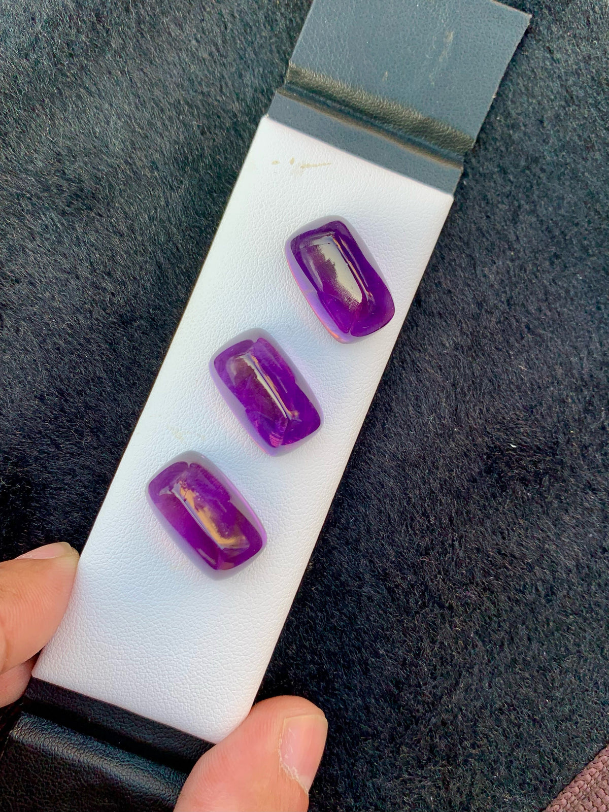 Deep Purple Amethyst Sugarloaf Cabochon Lot: 55.00 Carat Gem