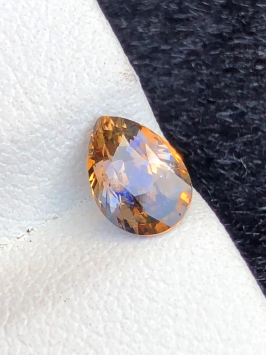Blue-Golden Parti Sapphire 1.12ct Pear Cut • Sri Lanka