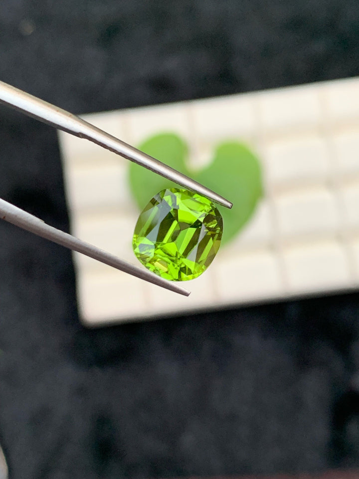 Cushion Cut Natural Peridot Gemstone: August Birthstone, 3.65 Cts