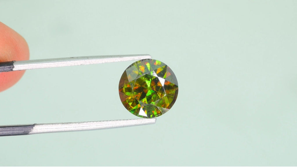 Green Sphene Gemstone: 1.6 CT Round Cut Jewelry Stone