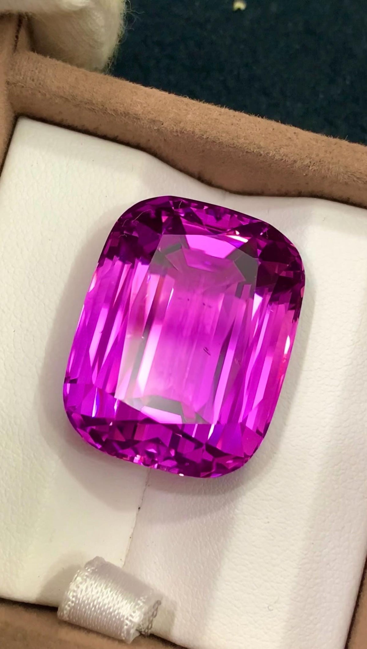 Pink Kunzite 85.85ct Cushion Cut Gemstone from Afghanistan – Elegant Sparkling Pink Gem