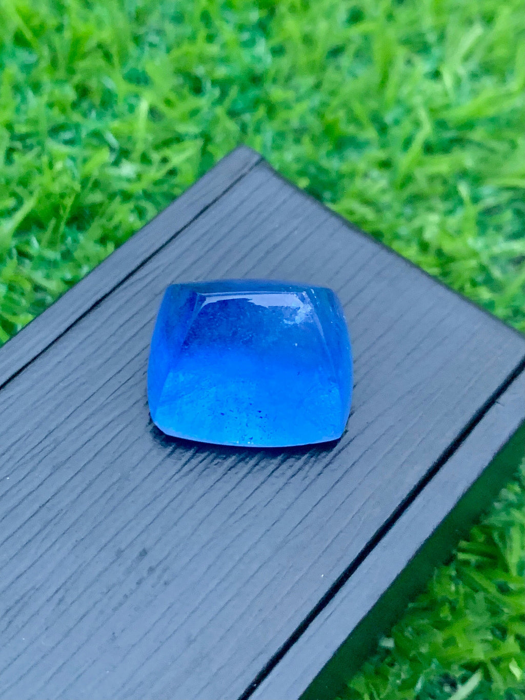 Santa Maria Aquamarine Cabochon: 34.50 CT Blue Beryl Gemstone